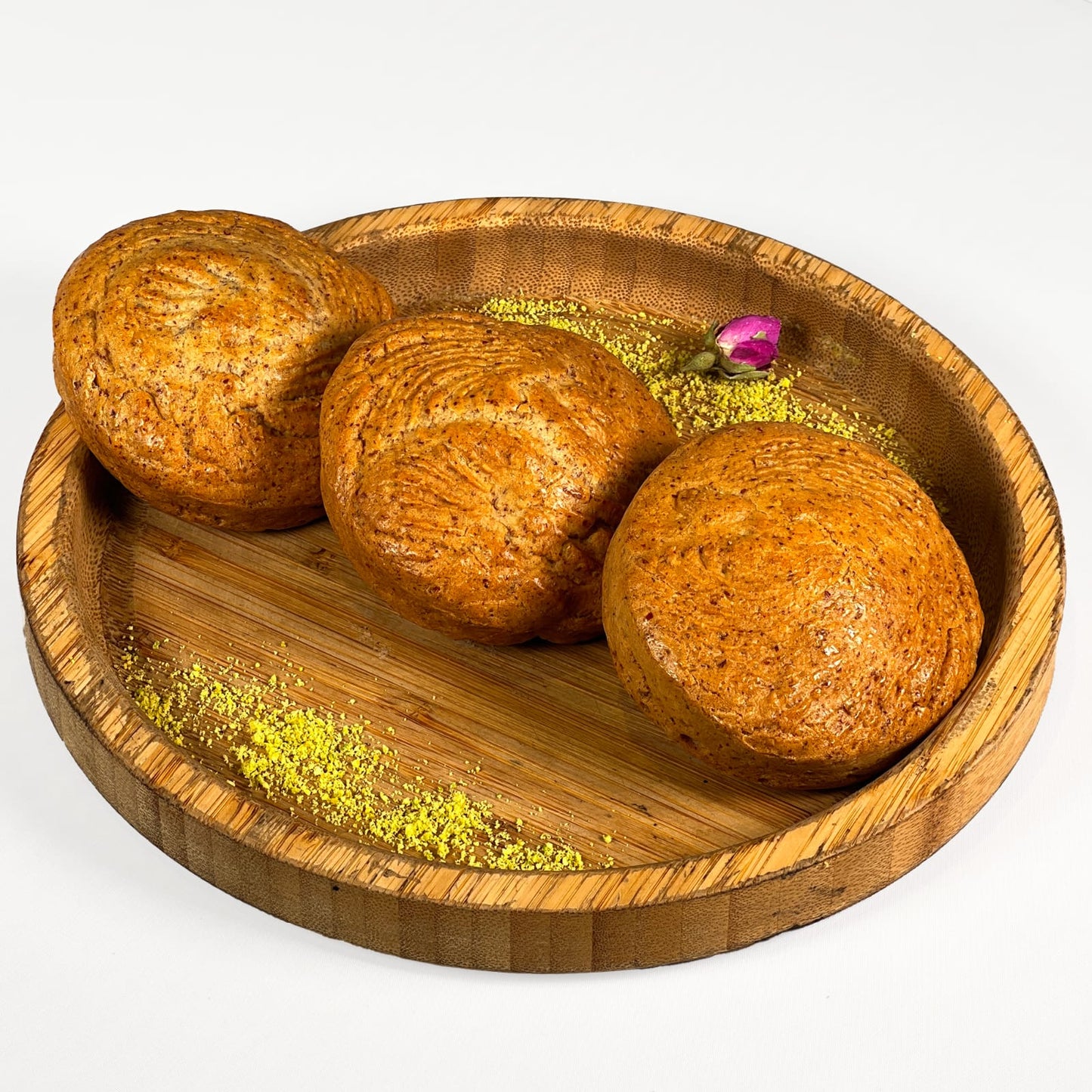 صمون اللوز (العدد ثلاثة)/سەموونی بادەم(٣ دانە)